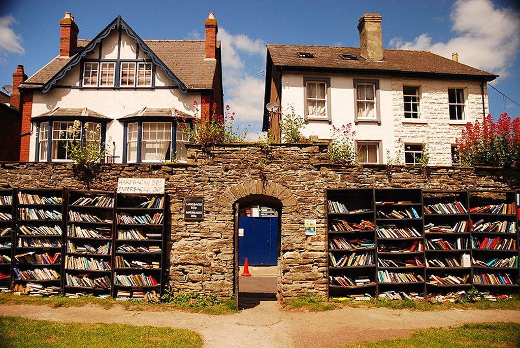 Honesty Bookshop, Hay-on-Wye 10